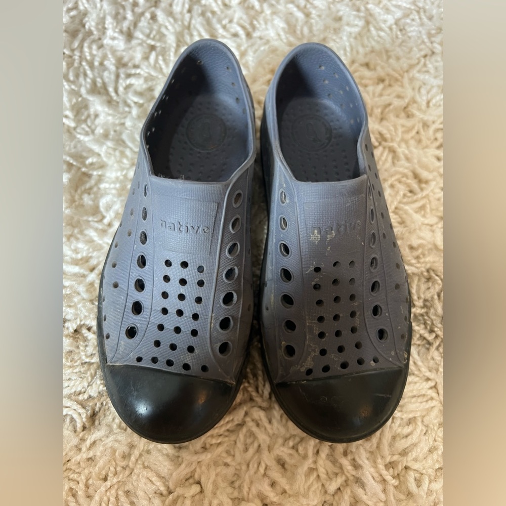 Native shoes size 11. Black/navy